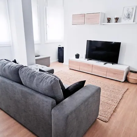 Comodidad Cerca De La Playa.. A Un Paso De Todo! *