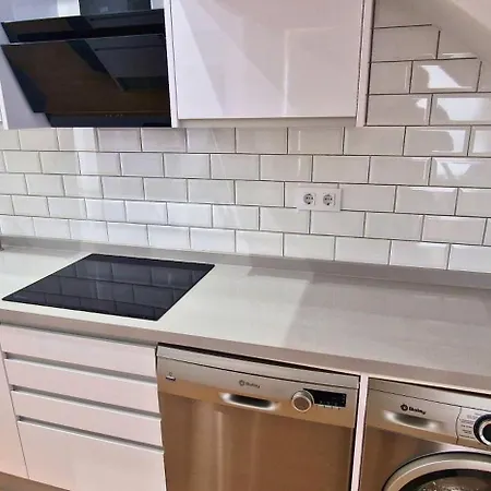 Comodidad Cerca De La Playa.. A Un Paso De Todo! *