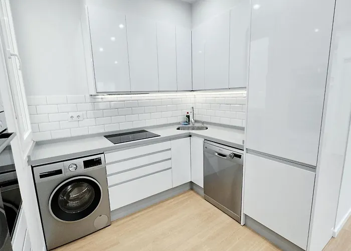 Comodidad Cerca De La Playa.. A Un Paso De Todo! 公寓 拉科鲁尼亚